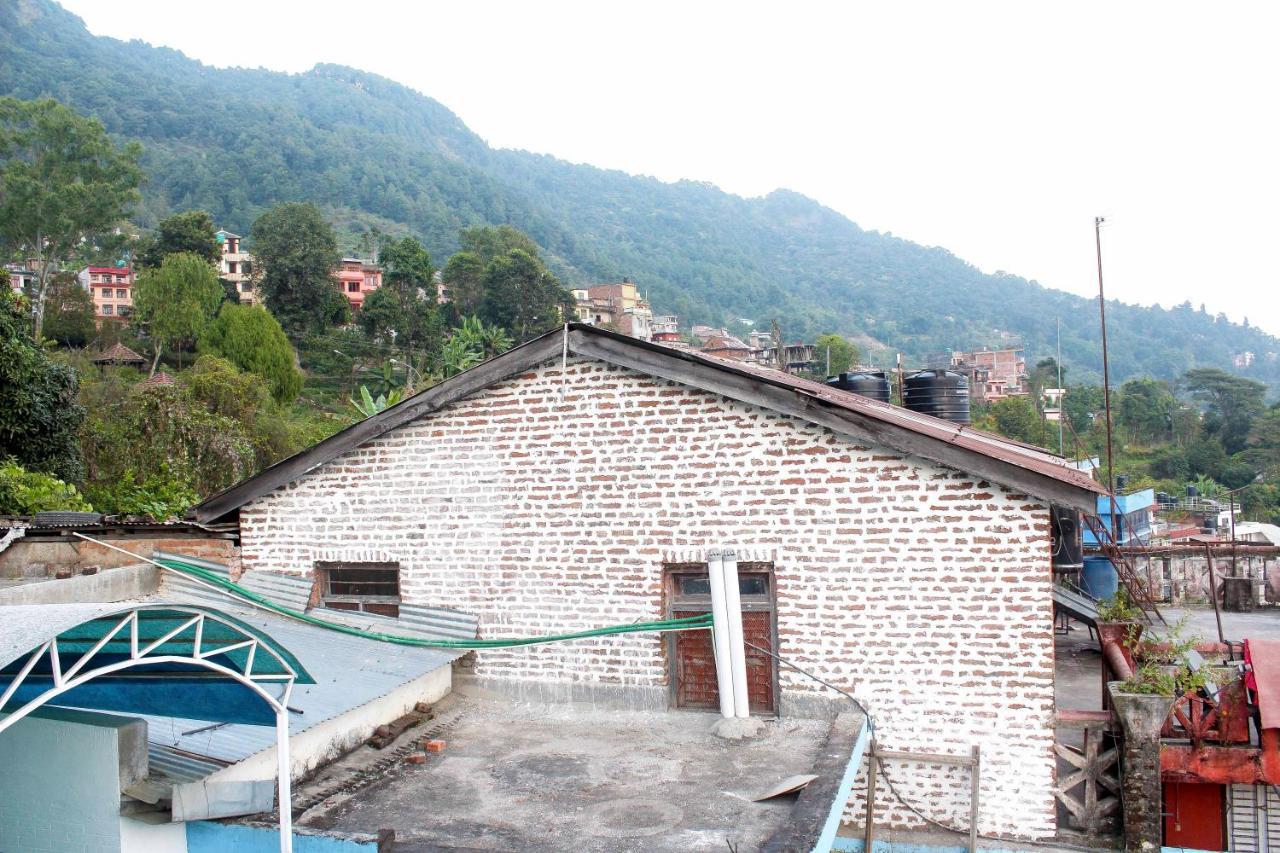 Gorkha Chhen Bed & Breakfast Extérieur photo